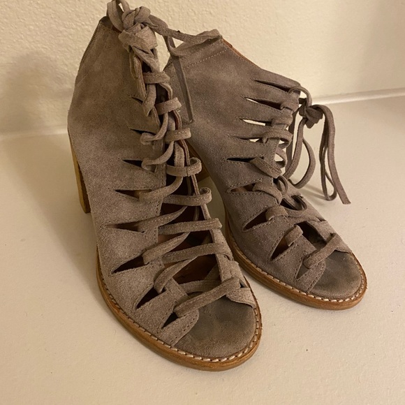 Jeffery Campbell 8W Gray “Corwin” Lace Up Open Toe Heel - Picture 6 of 7